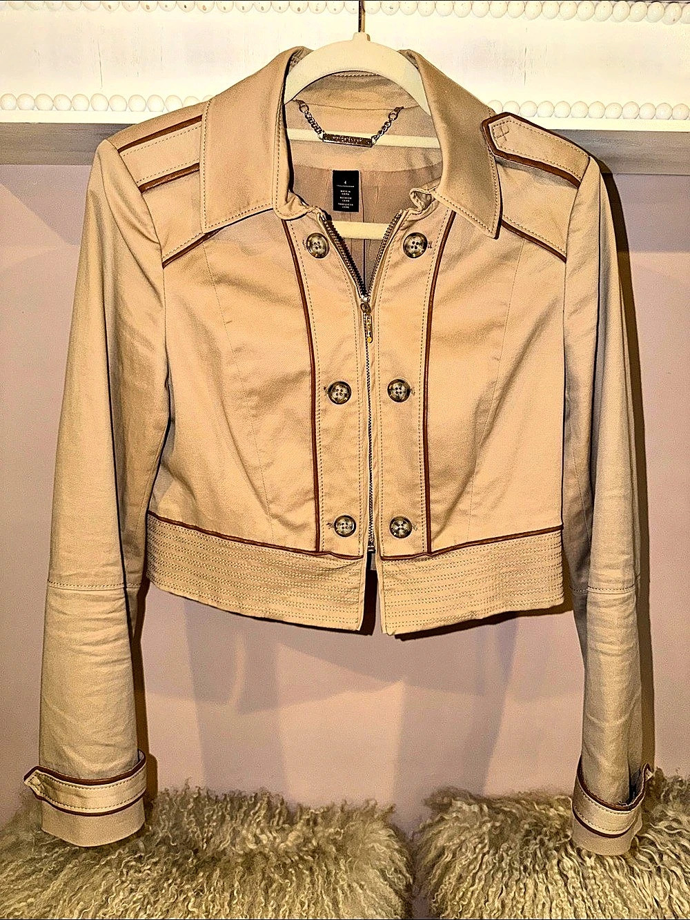Cropped Jacket in Brown